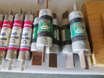 Various Commercial Fuses