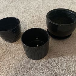 Black Pots
