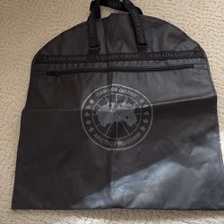Canada Goose Garment Bag