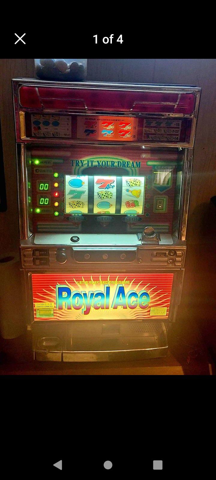 Royal Ace Slot Machine