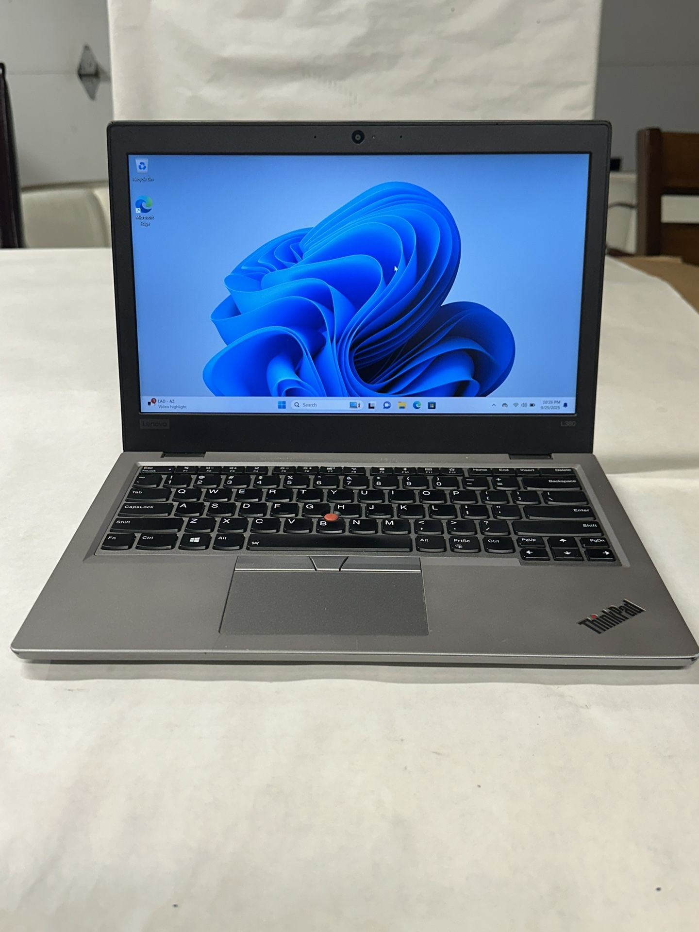 Laptop Lenovo L380 i5 8th Generation Price is Firm  Good Condition read description 