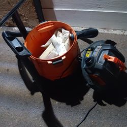 RIDGID NXT 14 GL. SHOP VAC. 