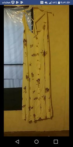 Beautiful cream colored flower dress