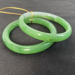 Pair of Green Jade Glass Bangle Bracelets 3.25” inch / 1cm thick 106 grams (Brand New)