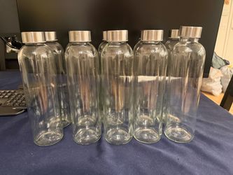 *NEW* Glass Bottles with Lids 18oz