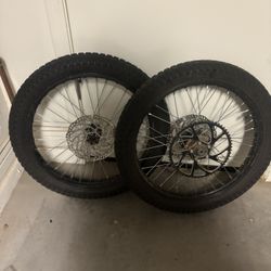 Shinko Tire Set For Surron 
