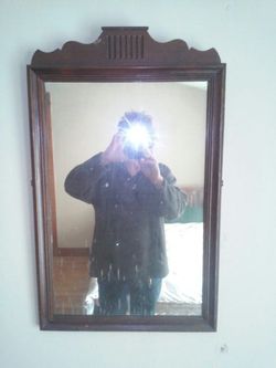 Vintage 1920s to 1940s mirror