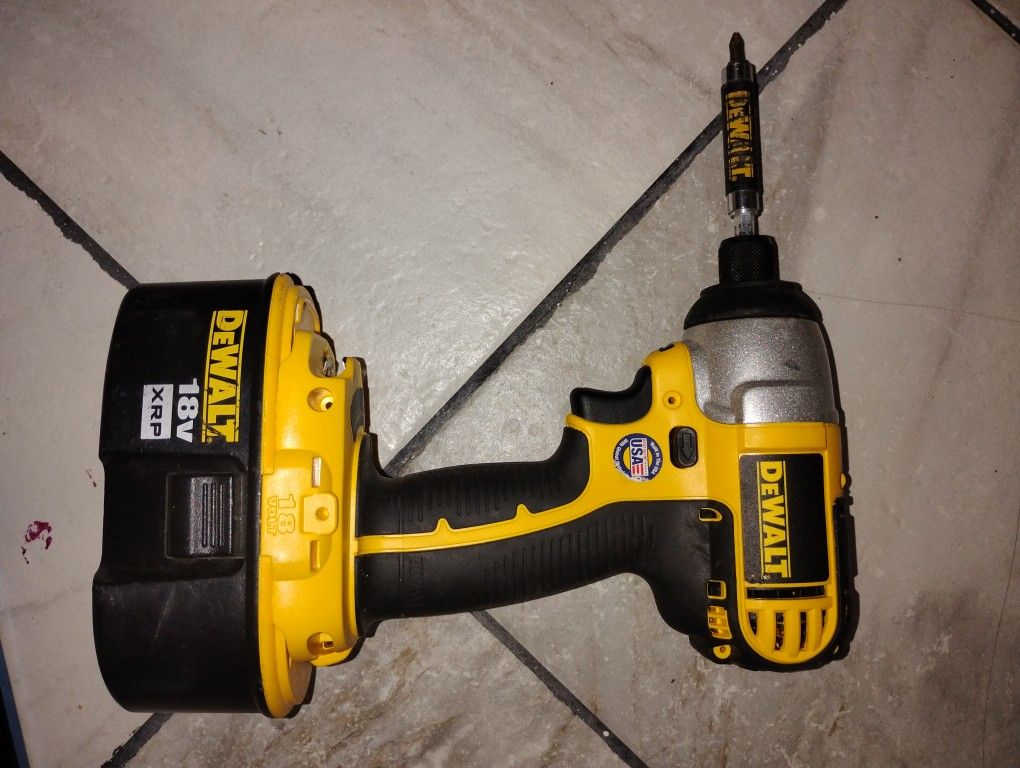 DeWalt Cordless Impact Driver
