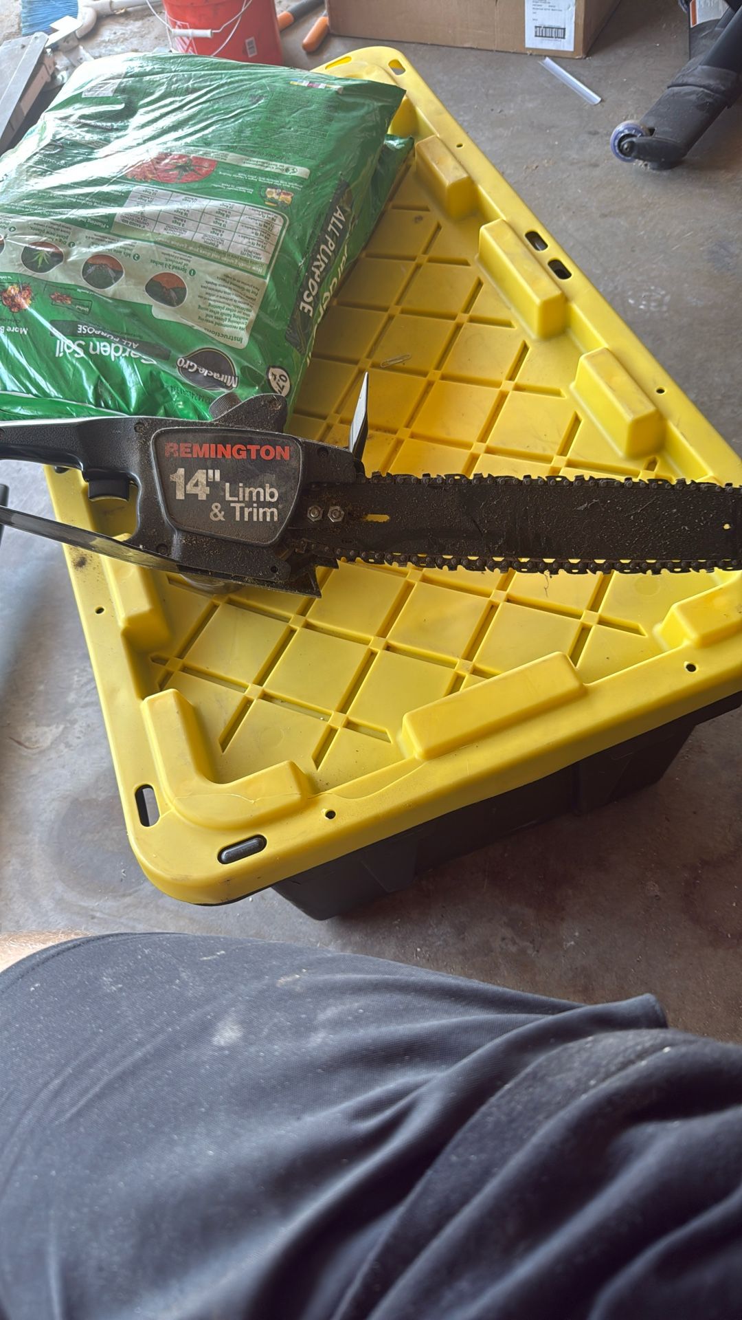 Remington Chainsaw
