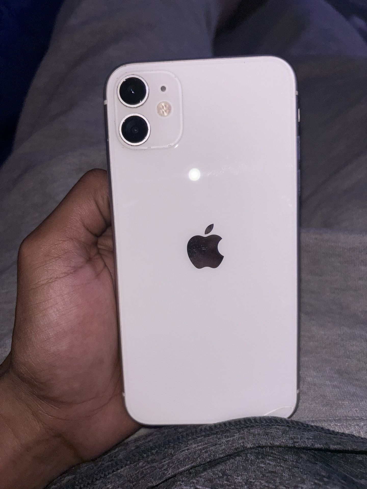 iPhone 11 NEED GONE