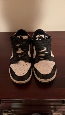 Nike dunks size 11.5