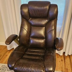 Executive Office Chair