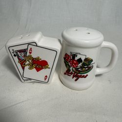 Salt Pepper Shakers 