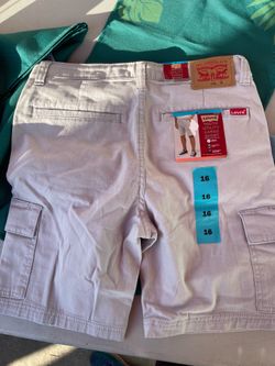 Levi’s Youth Cargo shorts size 16