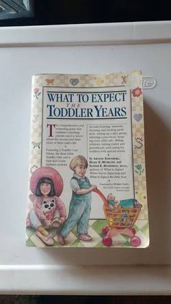 What to Expect The Toddler Years 904 pages