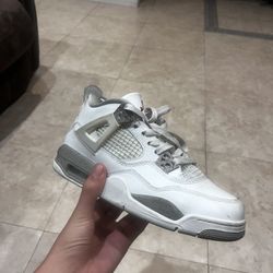 Jordan 4 Oreo