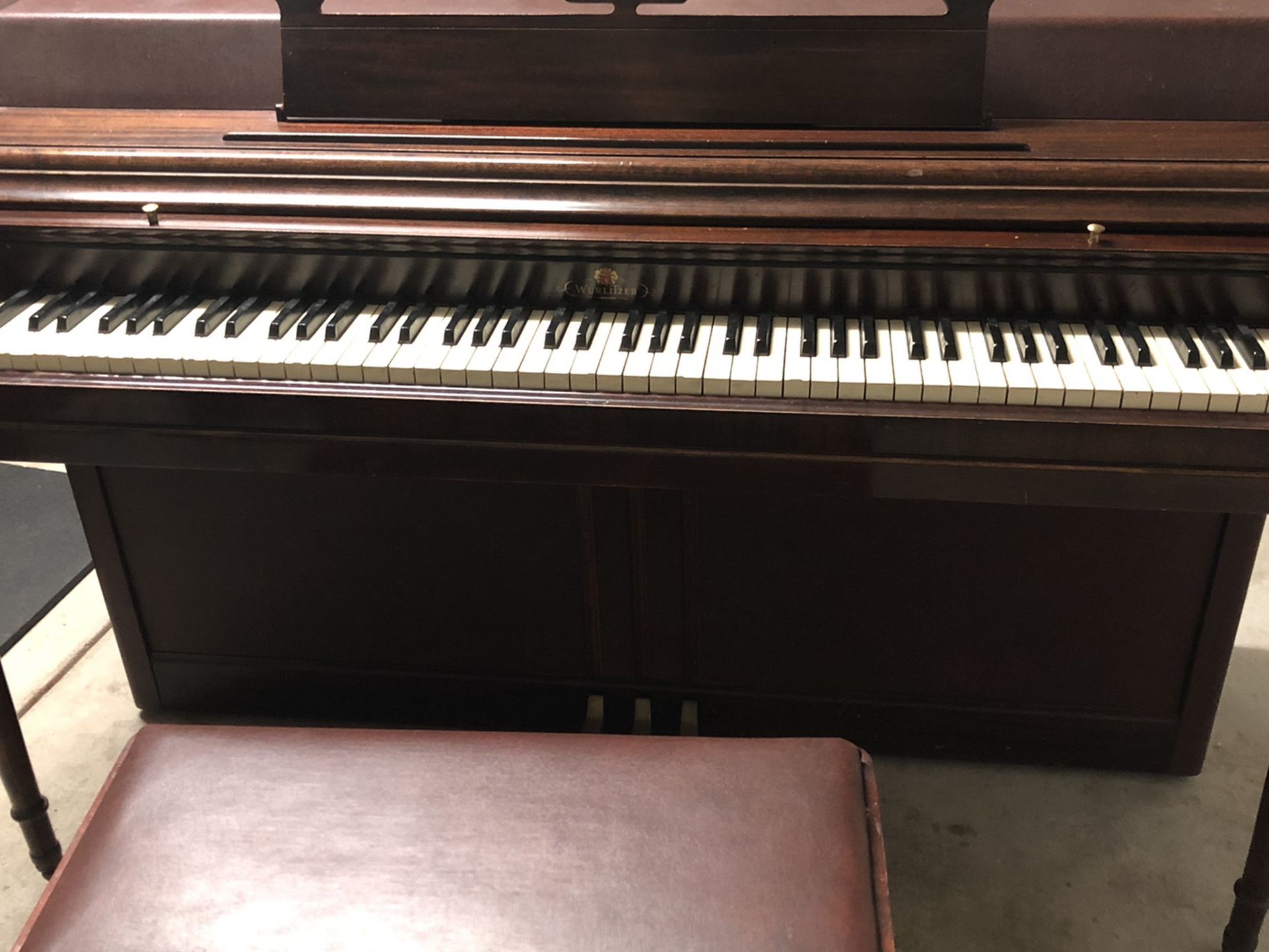 Wurlitzer Piano- Great Condition