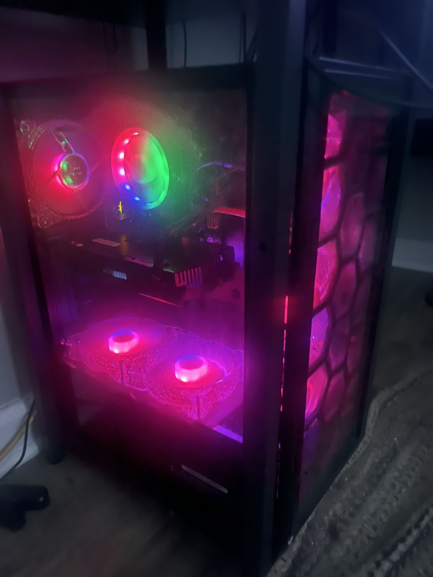 STGAubron Gaming PC