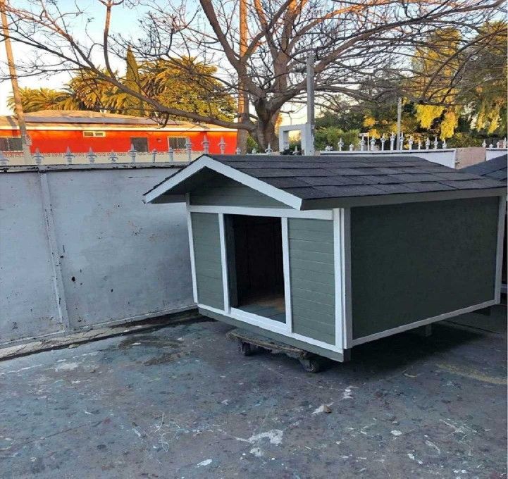 conference people Cozy Pet Shelters – The Perfect Hideaway for Your Friend