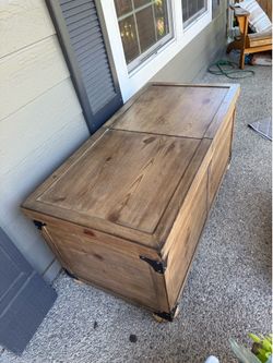 Chest table with storage