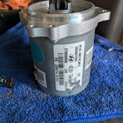 OEM Power Steering Motor KIA Optima 2015 Serie 563002T305 