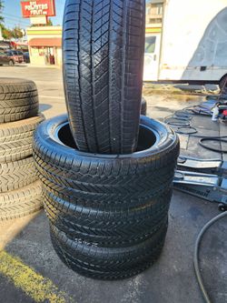 275/50/22 Bridgestone set