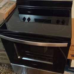 ELECTRIC STOVE WITH GLASS TOP & 4 BURNERS 