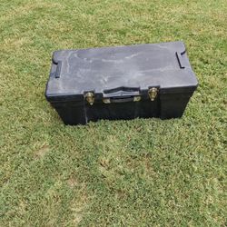 32x15x12 tool box storage box for Sale in Arlington, TX - OfferUp