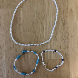 Freshwater Pearls Bracelets And Necklace 