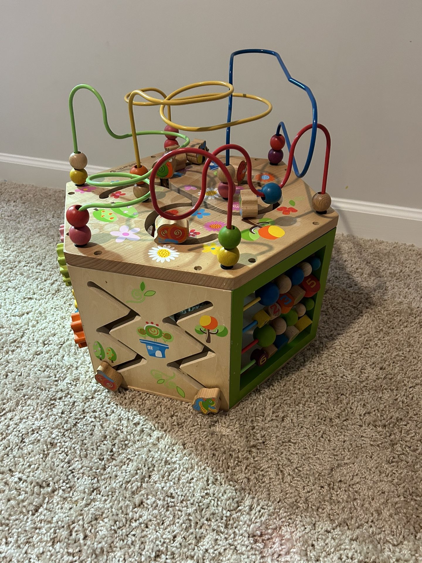 ACTIVITY CUBE