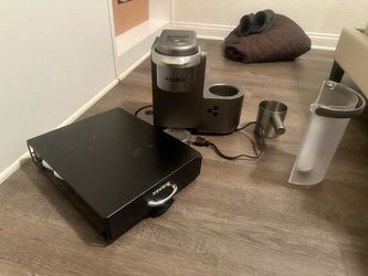 Keurig K-Cafe Special Edition Single Serve K-Cup Pod Coffee, Latte and Cappuccino Maker, Nickel Brews Coffee, Lattes and Cappuccinos with Keurig K-Cup