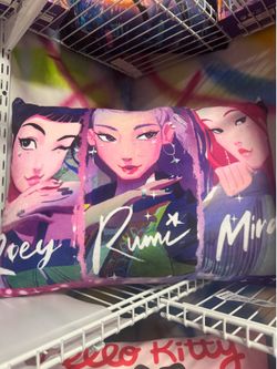 K-pop pillow