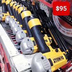 DEWALT AIR 18 Gauge Stapler Nailer 