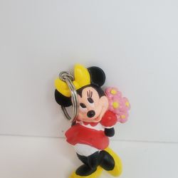 1993 VINTAGE DISNEY  RUBBER MINNIE MOUSE KEY RING CHAIN
