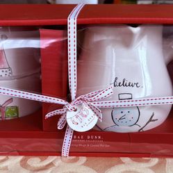 Rae Dunn Holiday Carafe & Mug Set