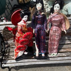 3 Japanese Women Statues