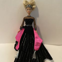 1998 Happy Holidays Barbie Doll