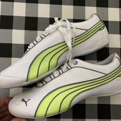 Women’s  Puma Shoes Size 8.5 