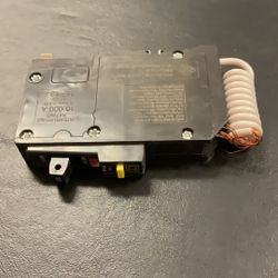 Square D Type QO One Pole 20 Amp Gfi Breaker 120V 60Hz ( 6 Available )