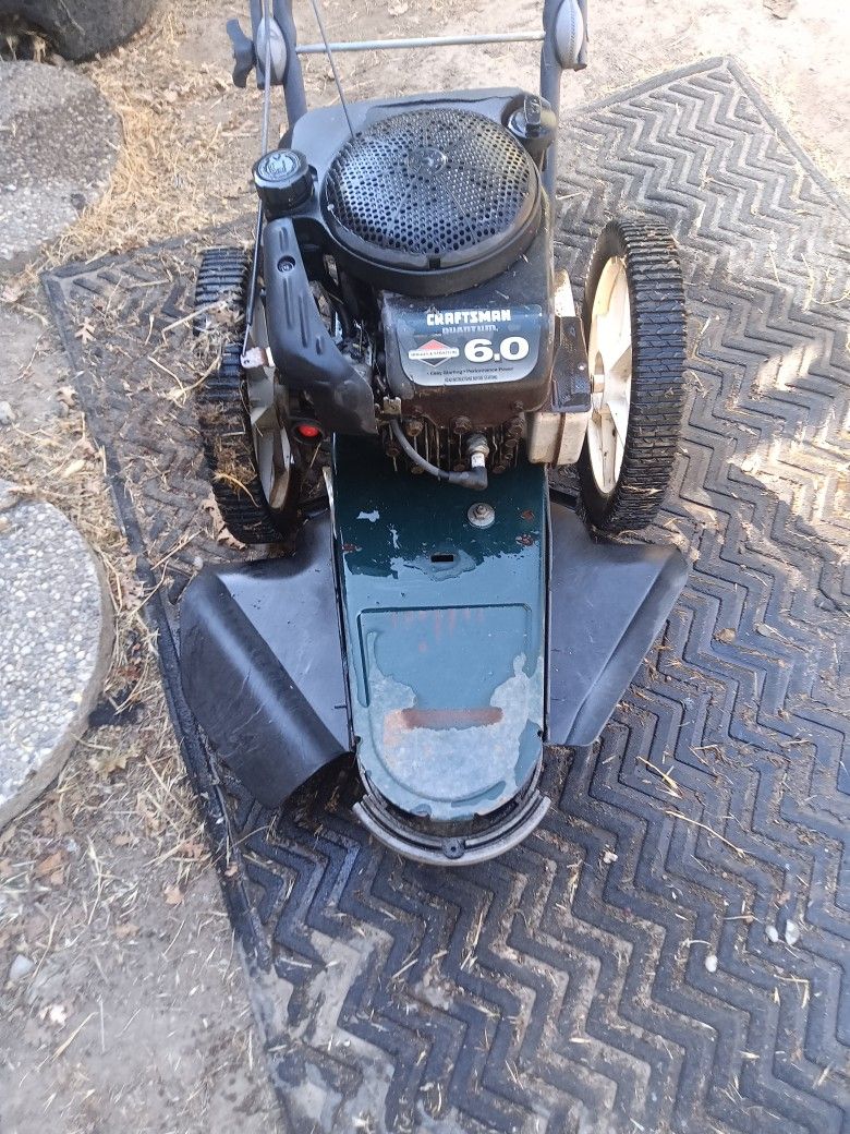 Craftsman s Gas Powered Weed Eater Push