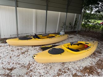 2  kayaks