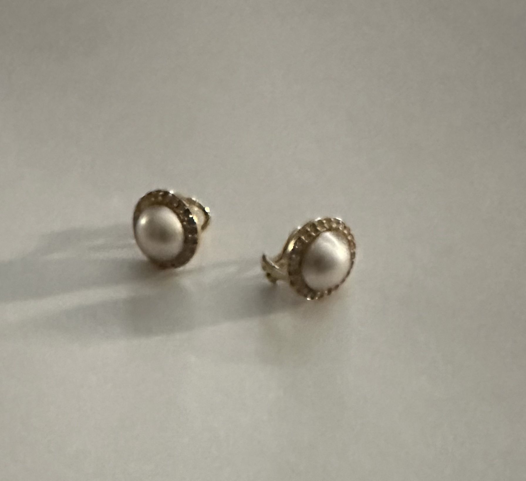14k Pearls and Diamonds Earrings.