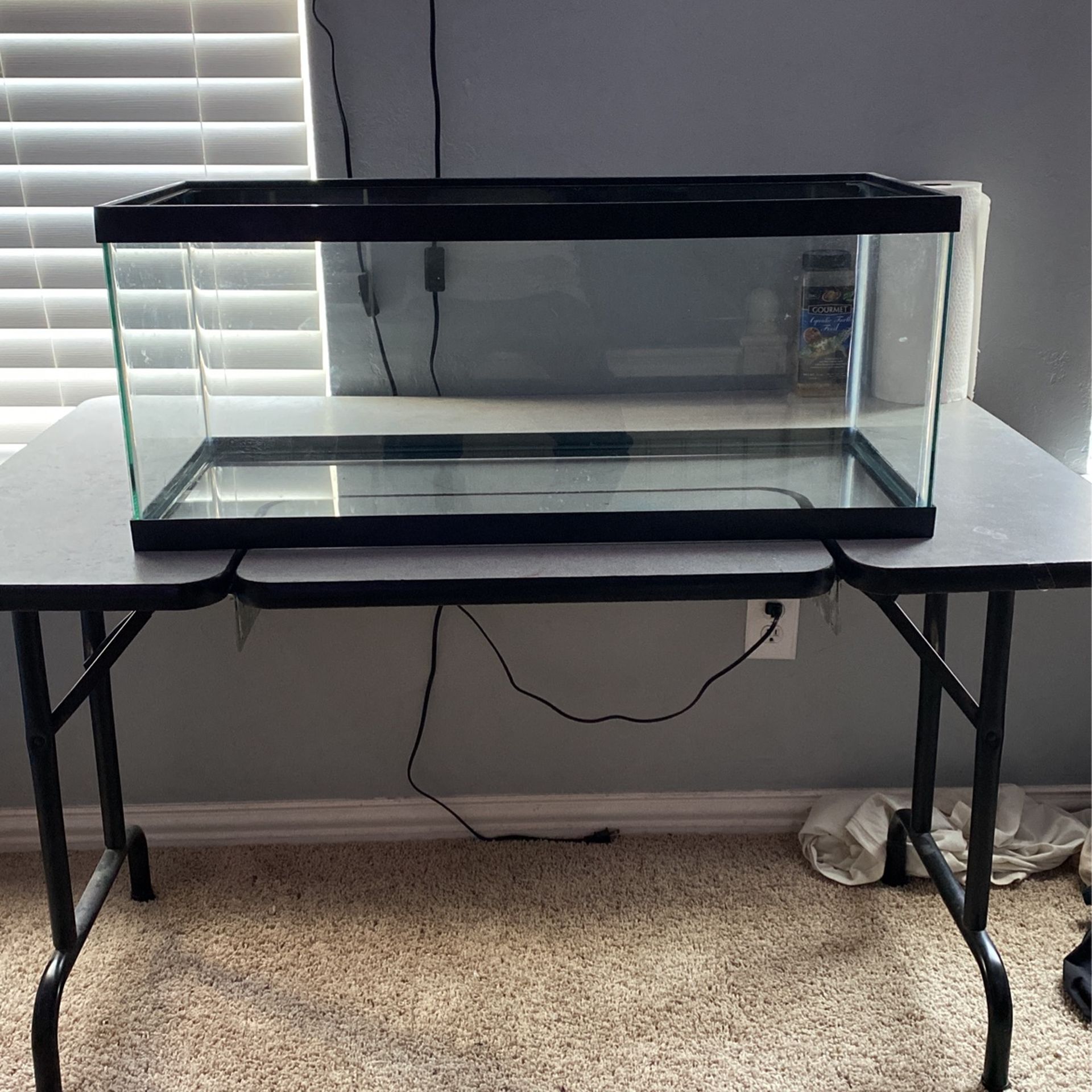 20 Gallons Fish /turtle Tank 