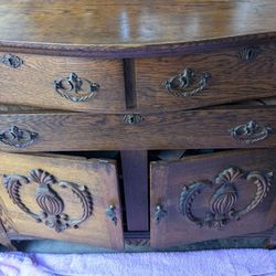 Antique Oak Sideboard/Buffet Dresser