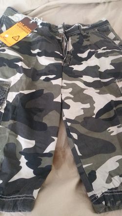 Cargo short