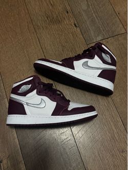 Nike Air Jordan 1 Mid Top Unisex Kids Sneaker Leather Burgundy/White/Silver 5