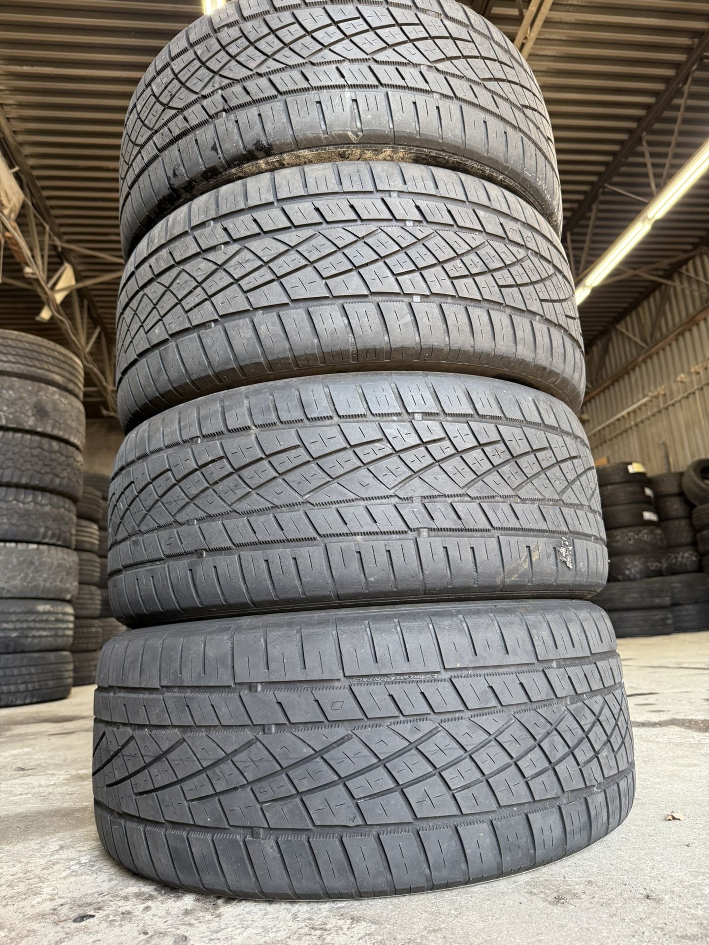 4 USED 235/50/17 continental Extreme contact DWS Tires