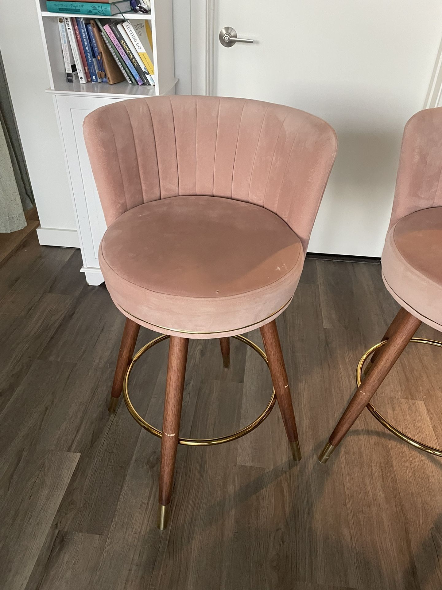 2 Swivel Upholstered Barstools