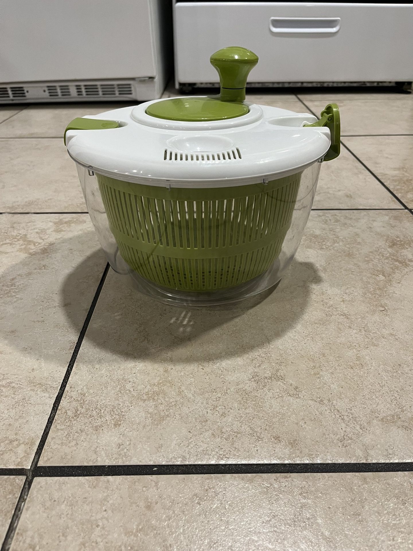 Manual Salad Spinner - Large Capacity Vegetable Washer & Dryer