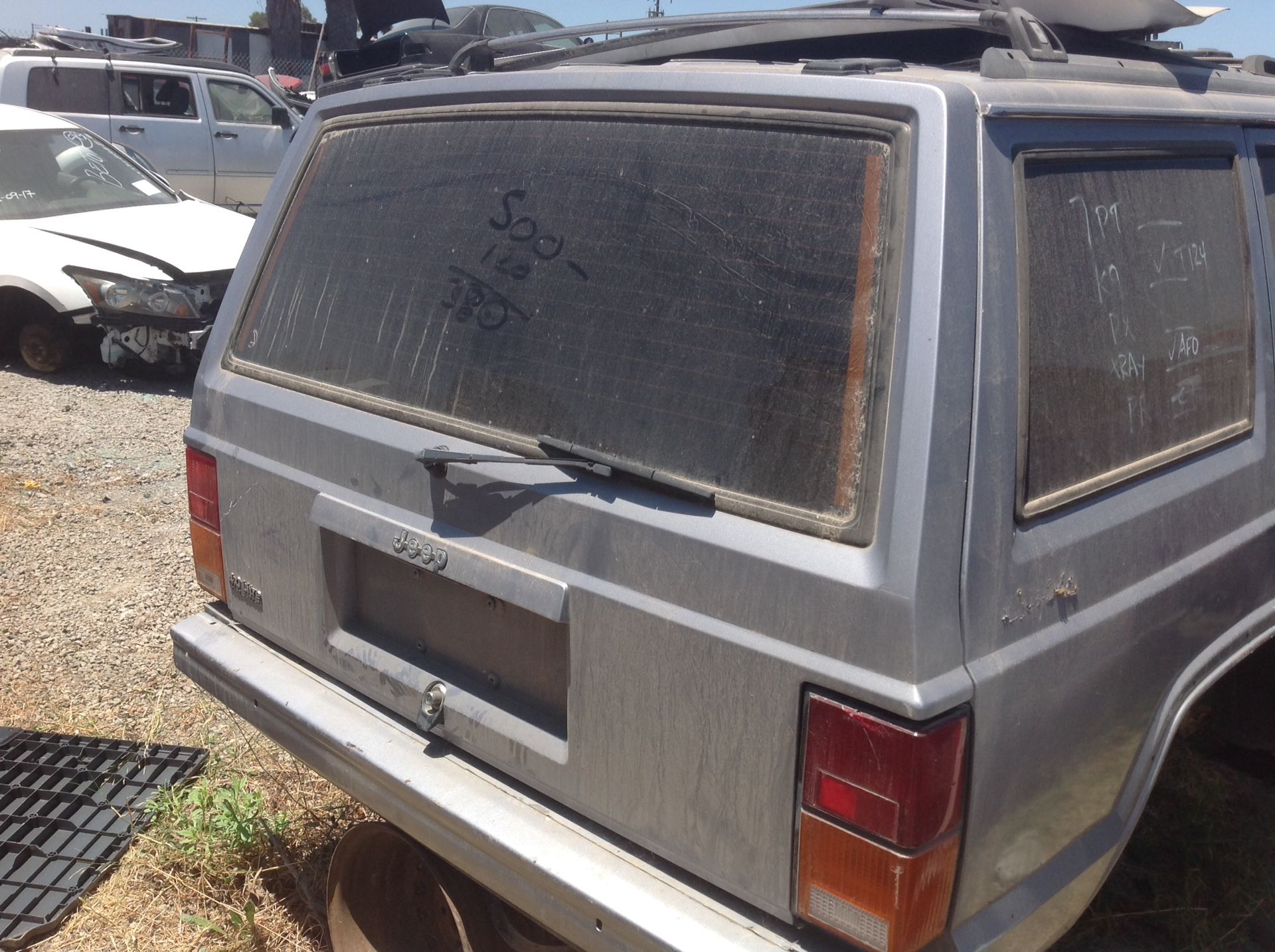 1992 Jeep Cherokee for parts only